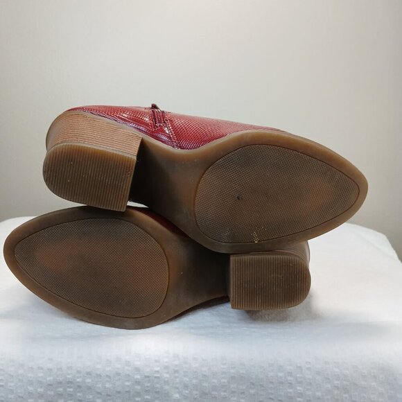 SUGAR FAUX RED LEATHER WOMENS ANKLE BOOTS REPITILE DESIGN SIZE 6 - Picture 9 of 9